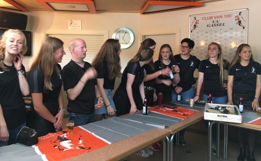 Gassel VR1 kampioen 4e klasse 4 / mei 2019 / foto 12