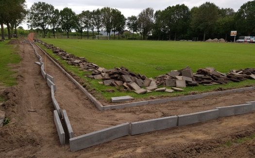 Renovatie rondom hoofdveld / mei-juni 2019 / foto 28
