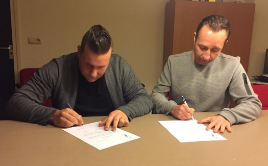 De ondertekening van het contract