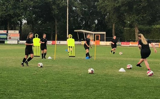 Eerste training Tom Vrenken bij Gassel VR1 (foto 02)
