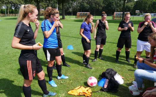 Eerste trainingsdag 2019-2020 Gassel VR1 en VR2 / 04 augustus 2019 / foto 17