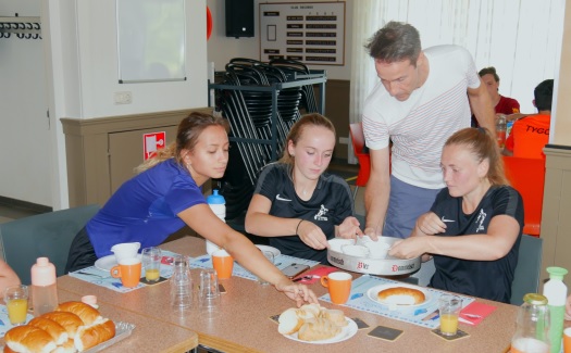 Eerste trainingsdag 2019-2020 Gassel VR1 en VR2 / 04 augustus 2019 / foto 21