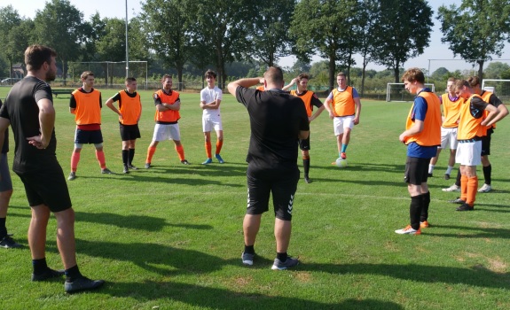 Recordopkomst 1e training 2020-2021 foto 01