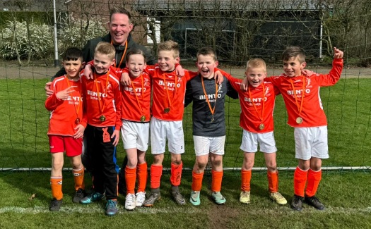 Gassel JO8-1 kampioen / 23 maart 2024 / foto 04