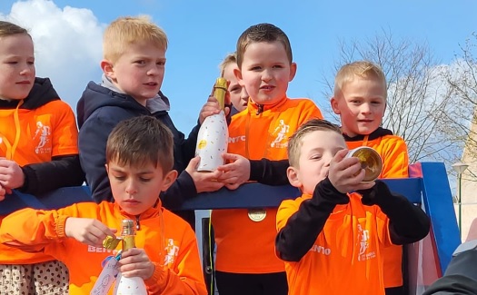 Gassel JO8-1 kampioen / 23 maart 2024 / foto 09