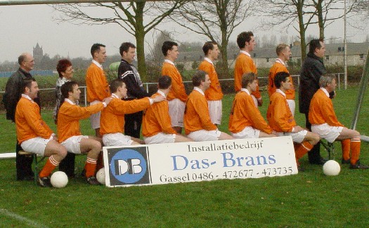 Gassel 4� - seizoen 2003-2004